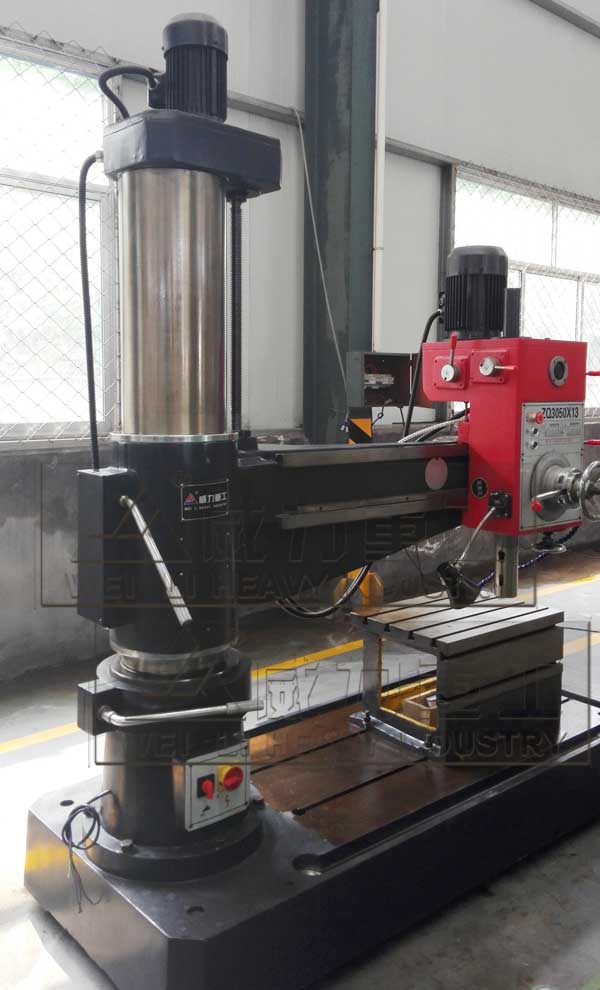 Z3050X13機械搖臂鉆床